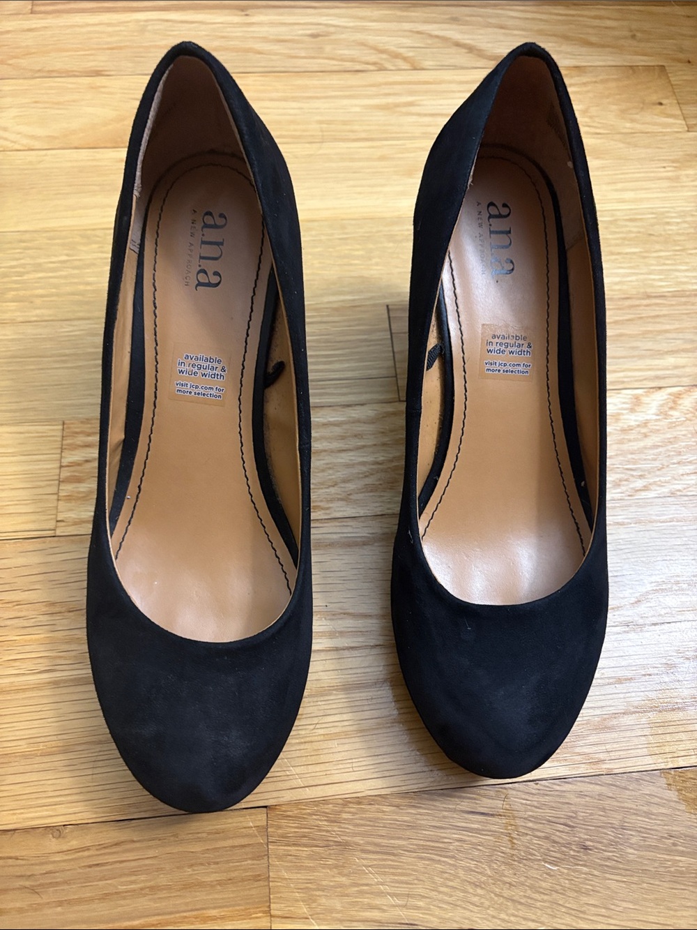 a.n.a Black Suede Round-Toe Mid Heel Pumps